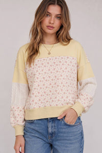 NT12920-Floral Patchwork Contrast Sweatshirt