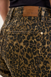 Judy Blue High Waisted Rigid Magic Cut Off Leopard Print Shorts