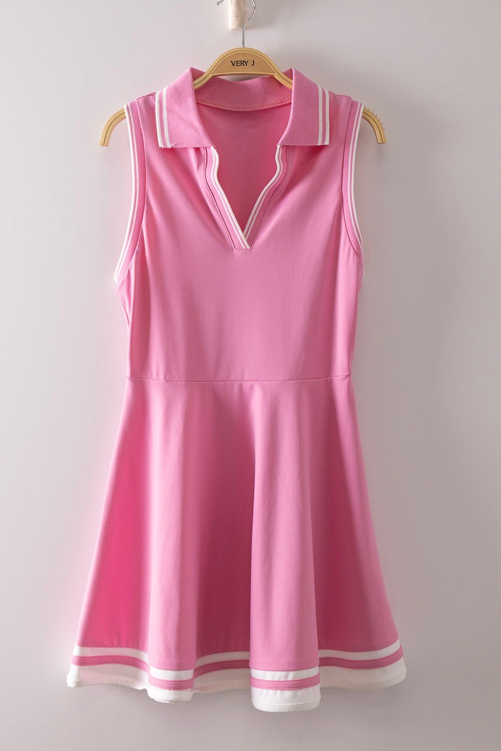 Sleeveless Collared Active Dress W/ Contrast Trimming - Pink