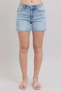 Mid Rise Vintage Wash Dad Shorts 15295