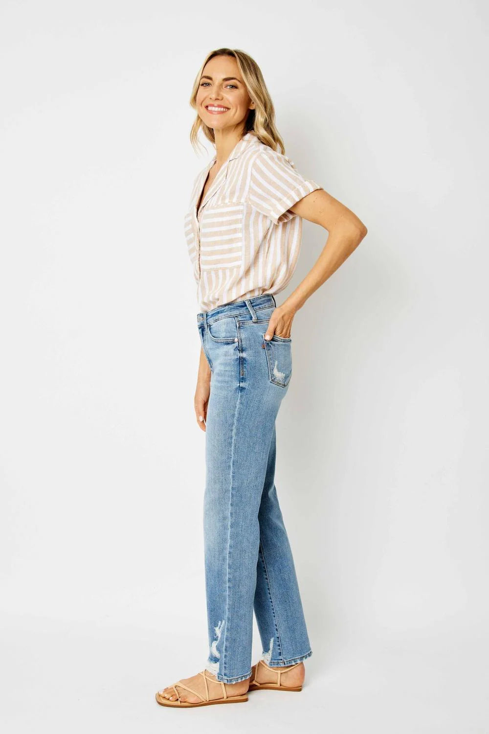 High Waist Straight Jeans W/ Heavy Destroy 82470