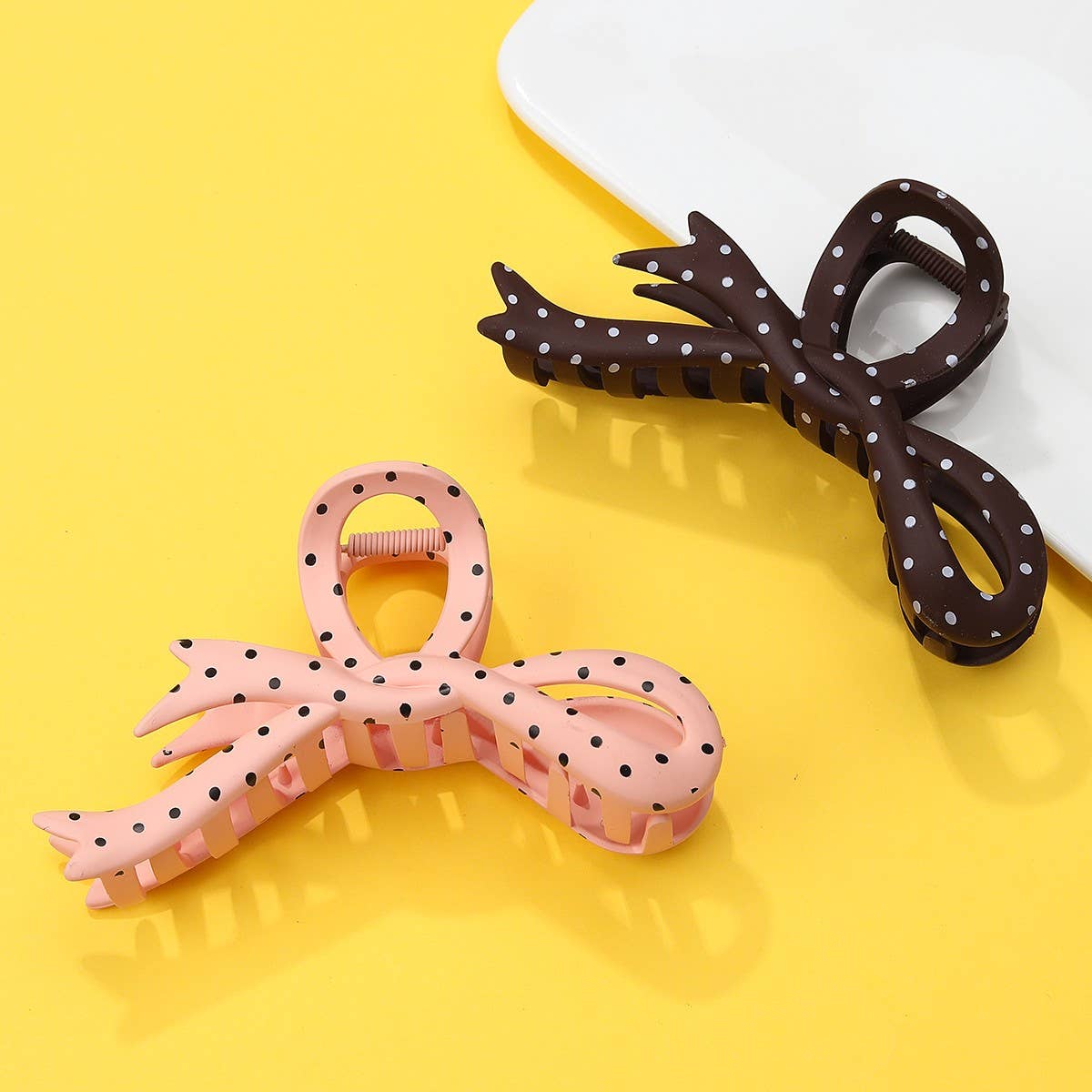 Oversized Polka Dot Bow Hair Claw Clip | 40H1066