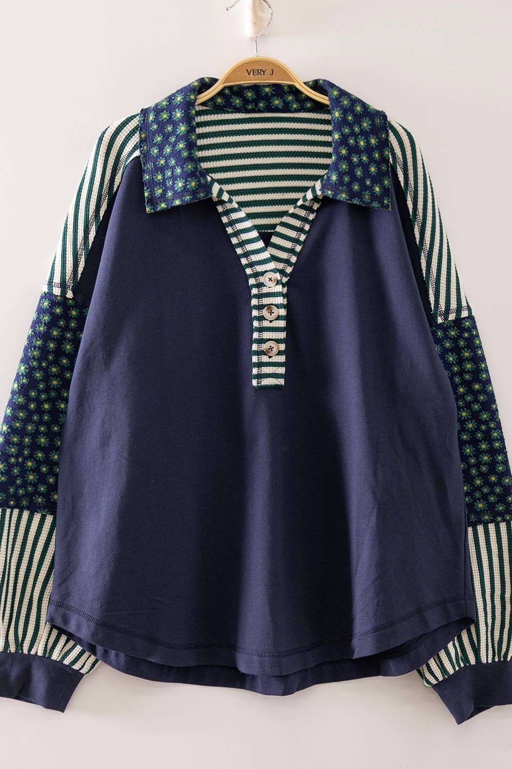 NT12889-Daisy Stripe Contrast Top